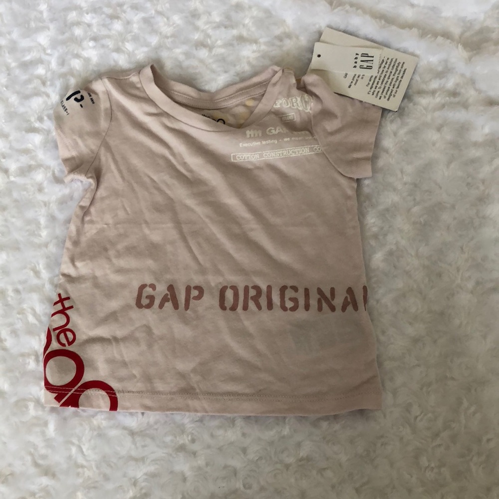 🆕Baby Gap Remix t-shirt
